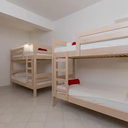 Free Bird (adults Only) Dubrovnik